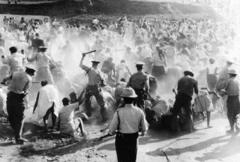 21 MARS 1961 : LE MASSACRE DE SHARPEVILLE