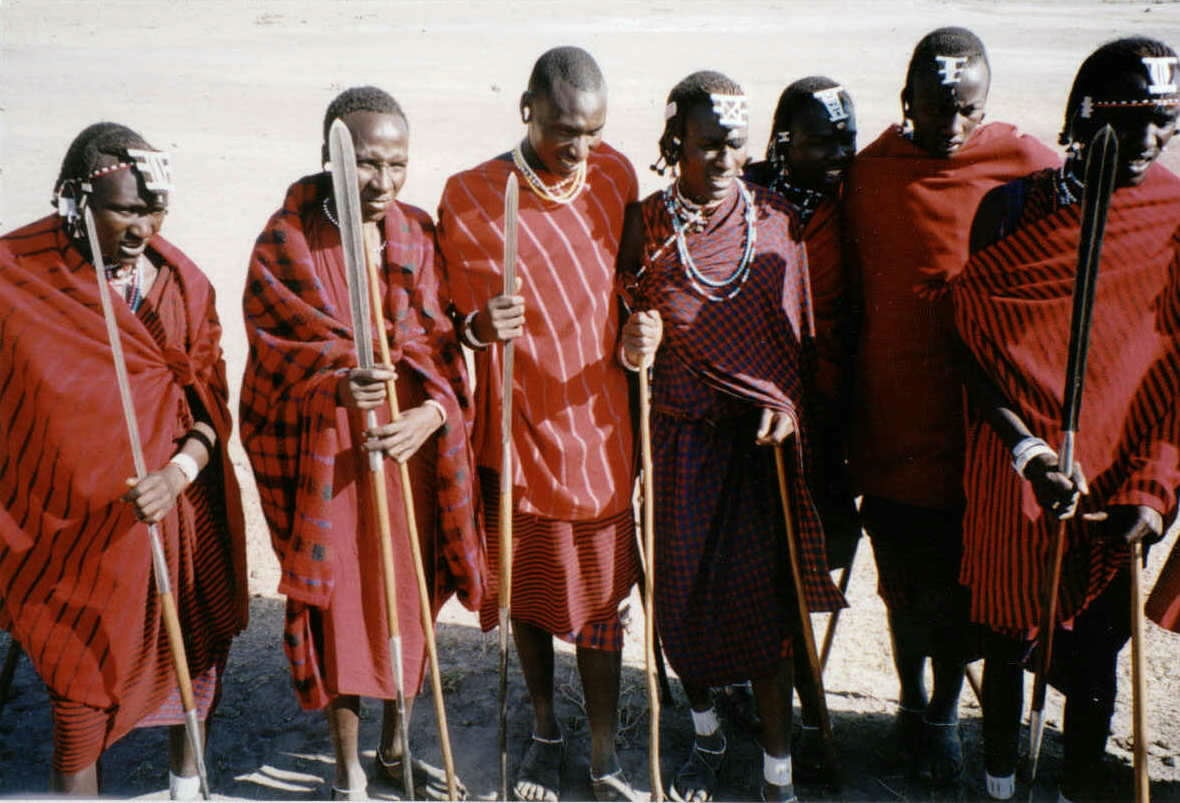 LES MASAI EXPULSES AU PROFIT DES EMIRATIS