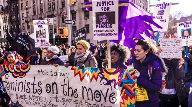 Bavures policières impunies aux Etats-Unis : des féministes noires se plaignent de l’absence de médiatisation de victimes féminines