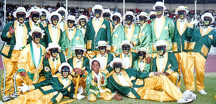 Le ‘Coon Carnival’, le réveillon sud-africain inspiré par le ‘Blackface’ américain