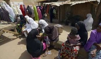 Présidentielle au Nigeria : « Un résultat serré mettrait le feu aux poudres »