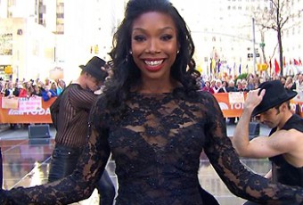 Brandy fait ses débuts à Broadway et s’exprime sur la diversité ethnique dans ce milieu
