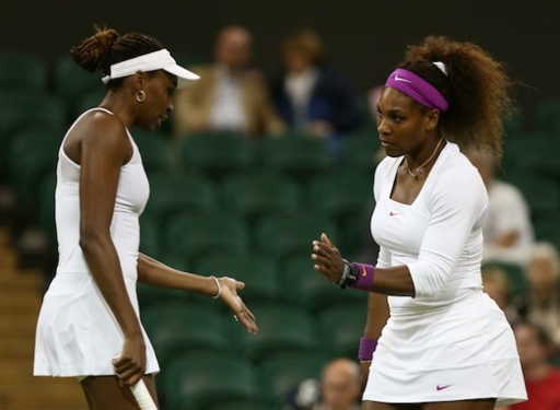 Tennis: les sœurs Williams assurent pour leur entrée à Wimbledon 2015