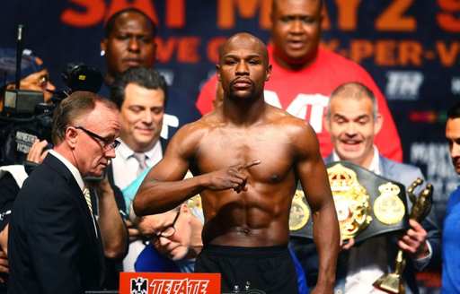 Boxe: Floyd Mayweather, l’invaincu a encore fait parler de lui