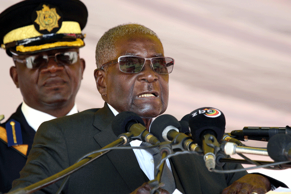 Mort de Muammar Kadhafi : Robert Mugabe dénonce la complicité de l’Afrique du Sud, du Gabon et du Nigéria dans l’invasion de la Libye en 2011