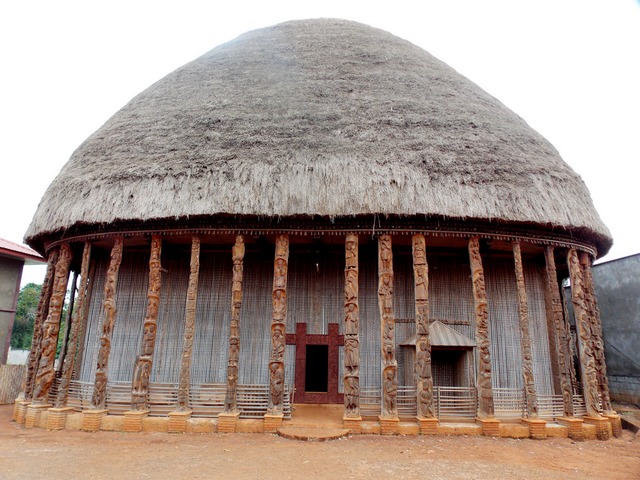 L’architecture monumentale des Bamiléké du Cameroun