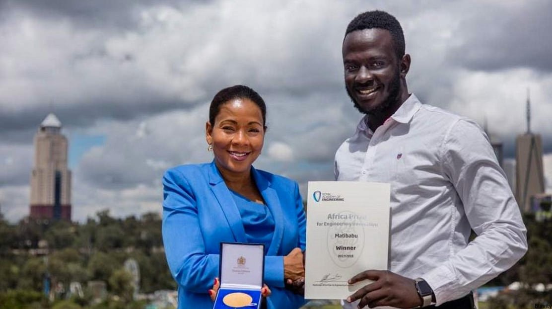 Un jeune Ougandais remporte un prix d’excellence avec son test de dépistage du paludisme