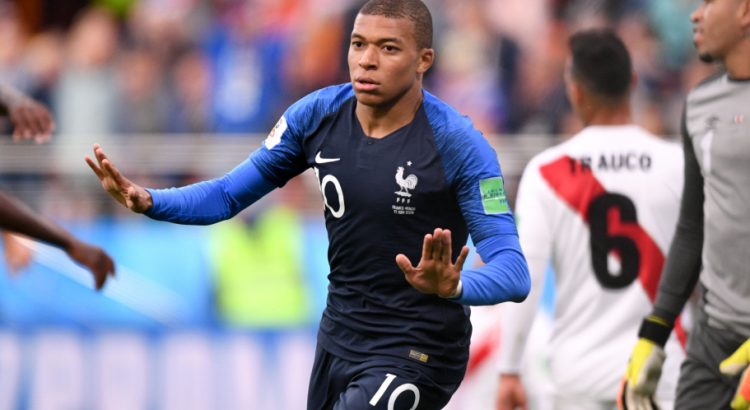 Kylian Mbappé, entre talent brut et cœur en or