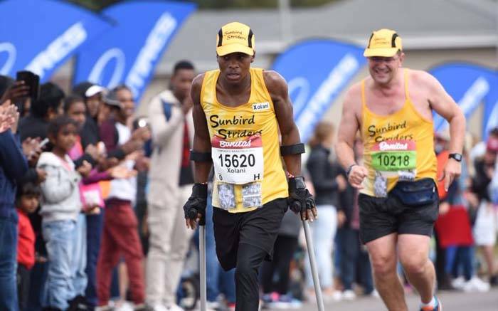 Comrades Marathon : Xolani Luvuno, amputé et coureur d’ultra-marathon