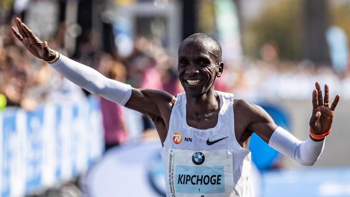 Eliud Kipchoge bat le record du monde du marathon à Berlin