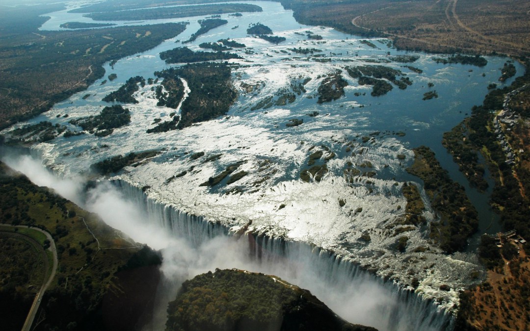 Les Chutes Victoria, à la frontière entre le Zimbabwe et la Zambie