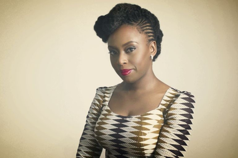 Chimamanda Ngozi Adichie considère que Melania Trump est raciste