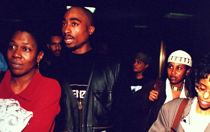 Tupac Shakur : des morceaux inédits sortiront à titre posthume