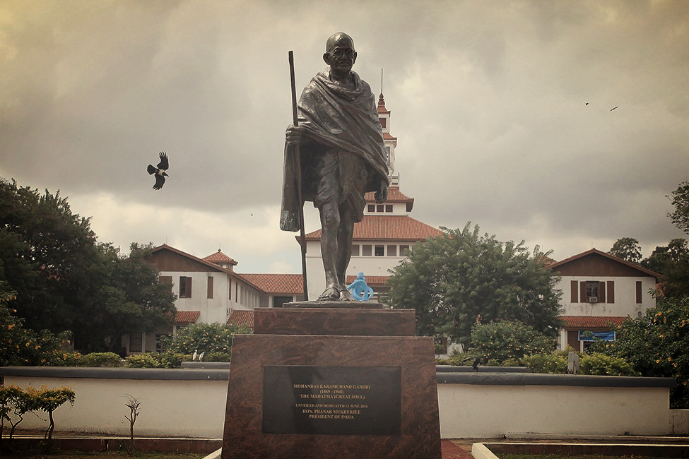 La statue de Gandhi enfin retirée de l’université du Ghana