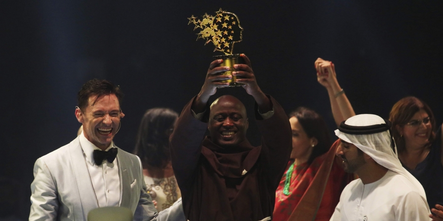 Le meilleur enseignant du monde est le Kényan Peter Tabichi