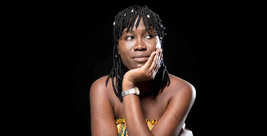 LA BLOGUEUSE IVOIRIENNE ORPHELIE THALMAS PROPULSE LA CULTURE AU SOMMET !