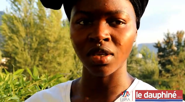 [VIDEO]La soeur d’Olivier Mambakasa appelle au calme après la mort de son frère