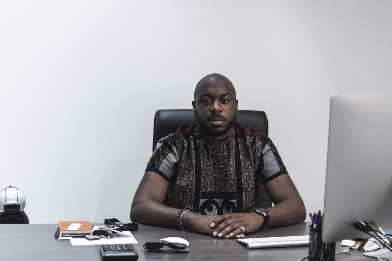 Sharly Dubbing Production ou l’essor d’une nouvelle industrie audiovisuelle par Eddy Charles