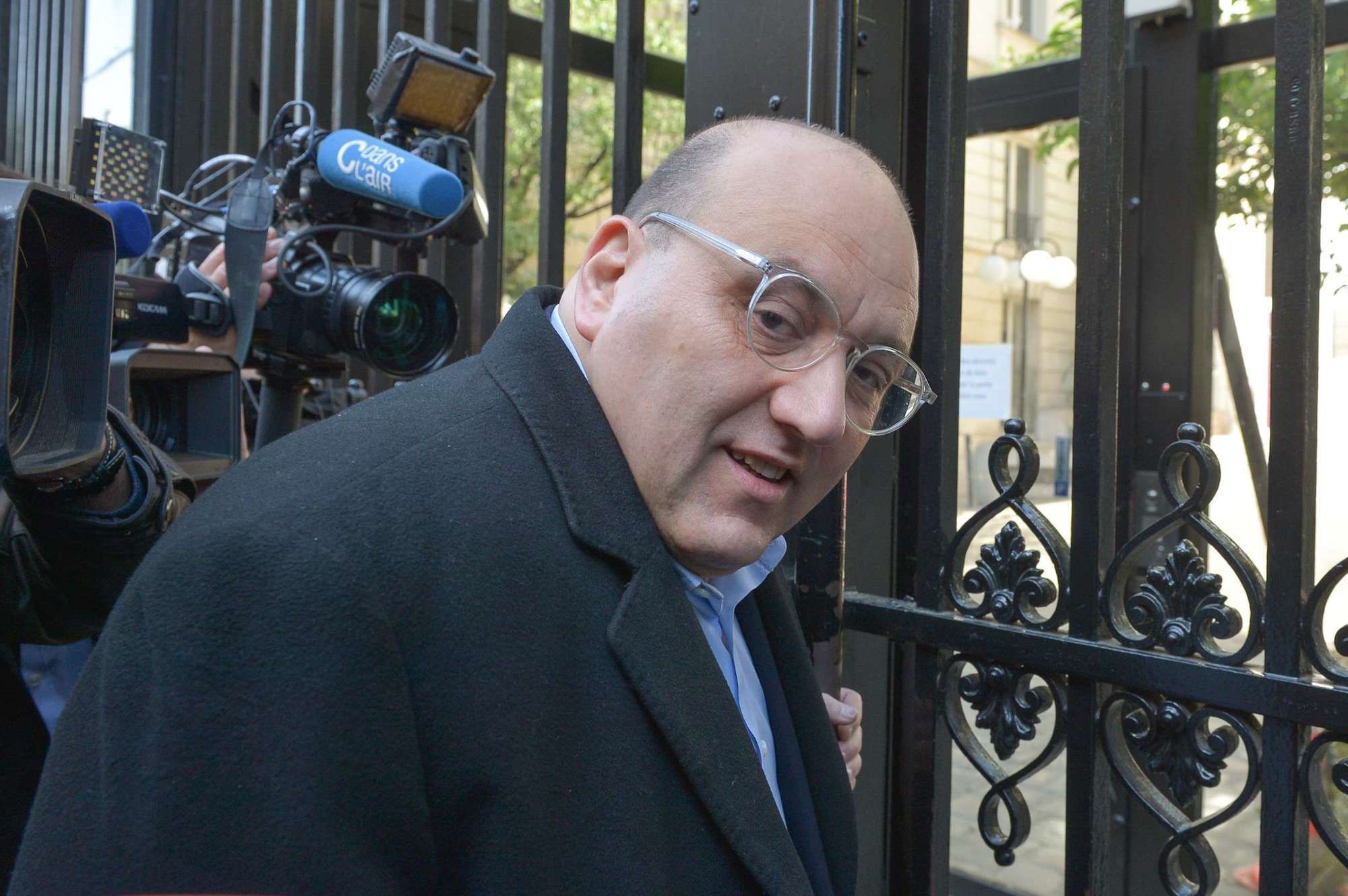 Julien Dray : « Le Code Noir était un progrès social pour les esclaves »