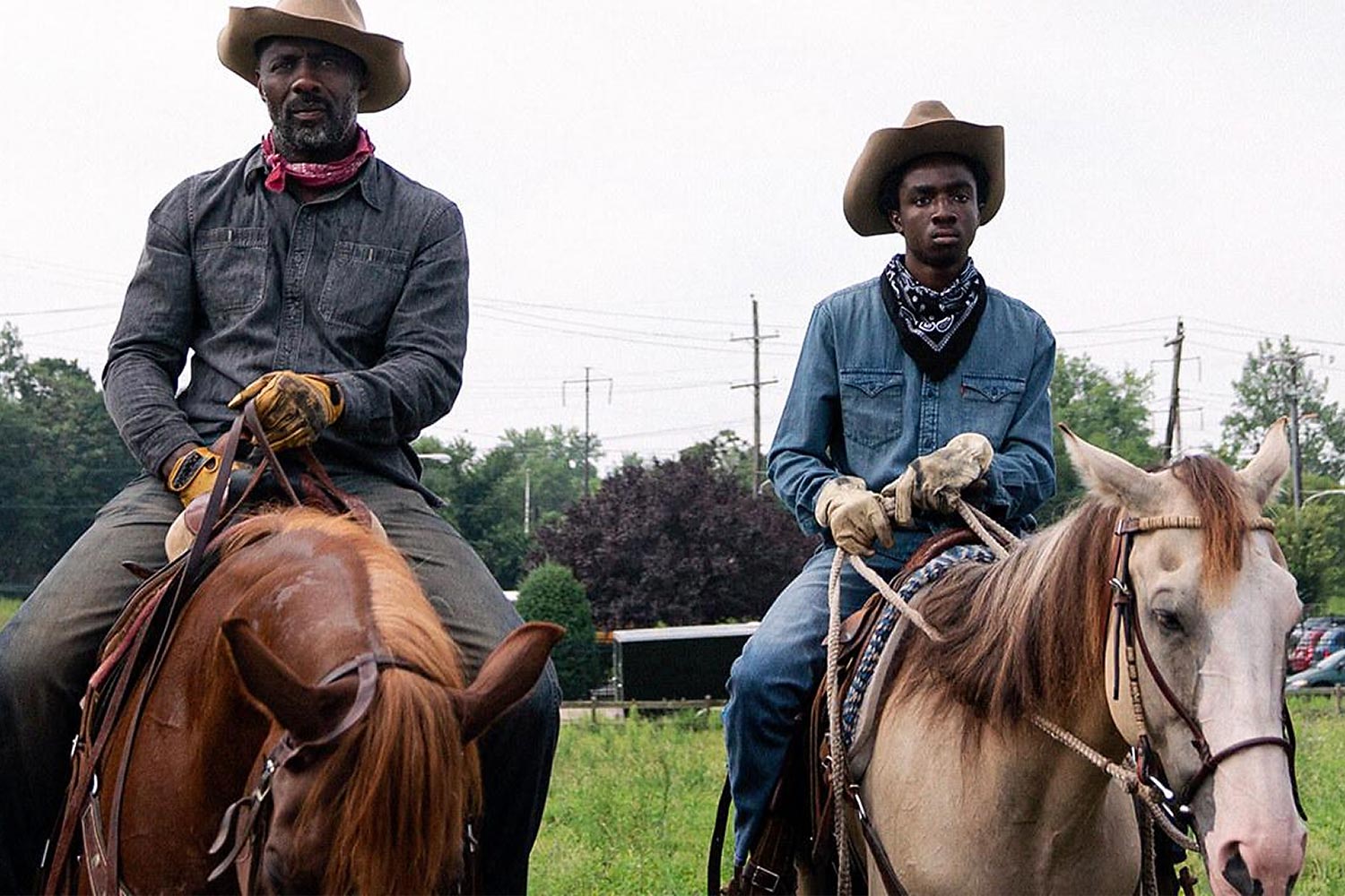 « CONCRETE COWBOY » : IDRIS ELBA MONTE EN SELLE