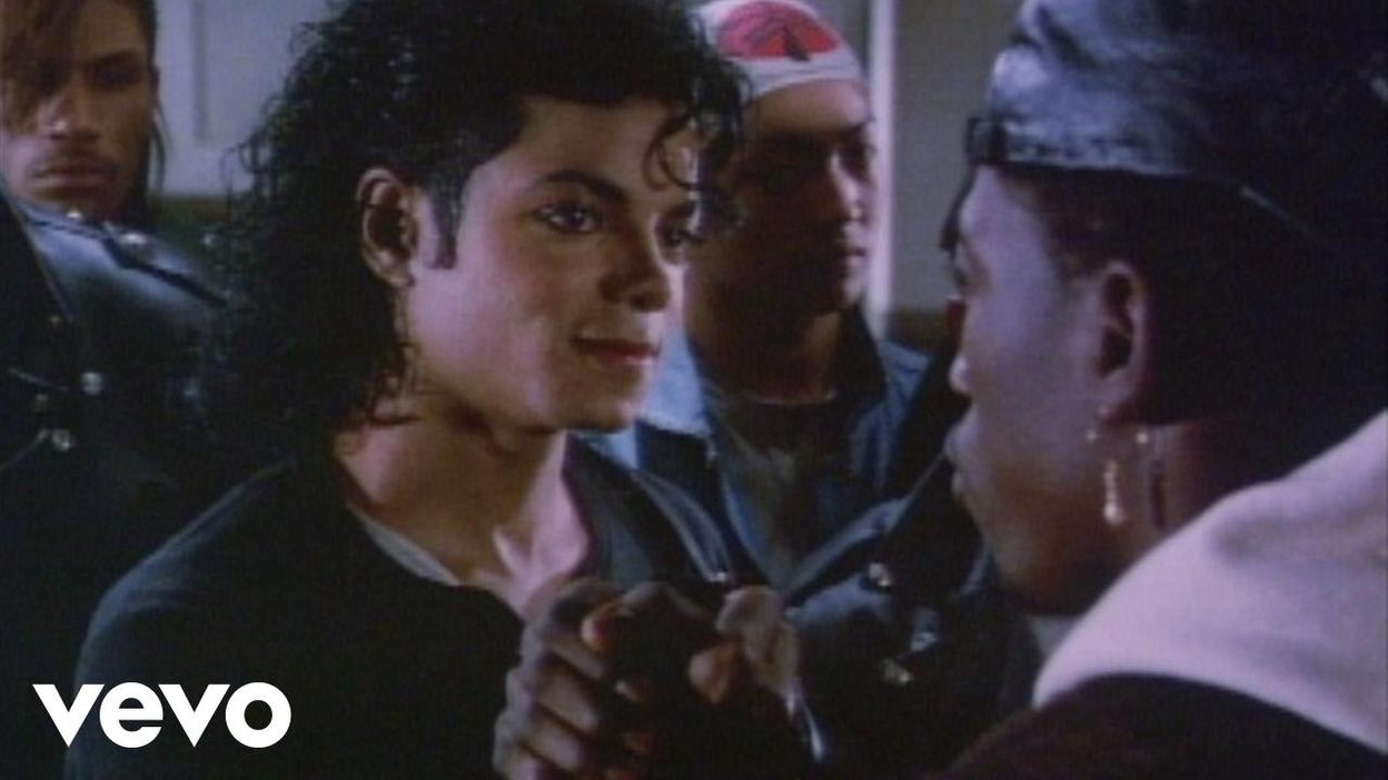 MICHAEL JACKSON : 5 CLIPS OÙ LE ROI DE LA POP A TUÉ LE GAME