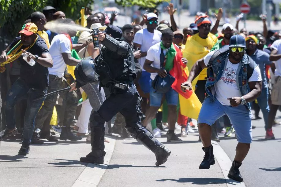 Manifestation contre Paul Biya