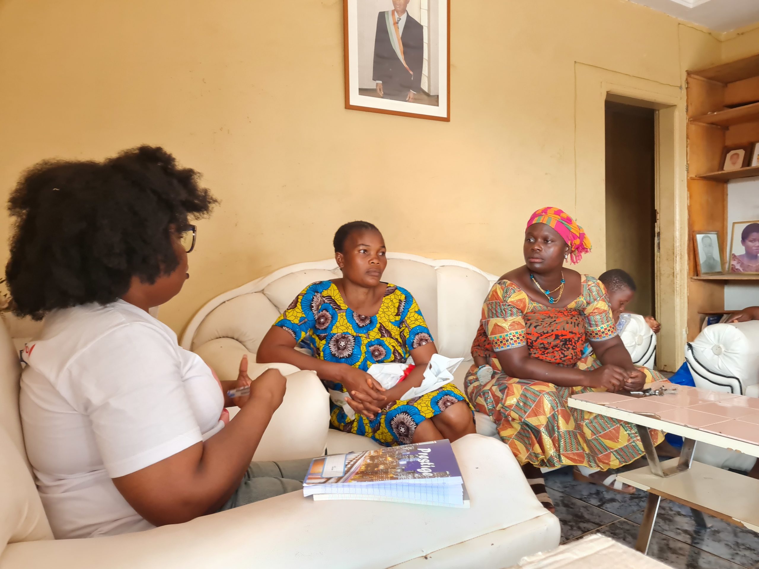 PRÉCARITÉ MENSTRUELLE : DE JEUNES IVOIRIENS CHANGENT LES RÈGLES