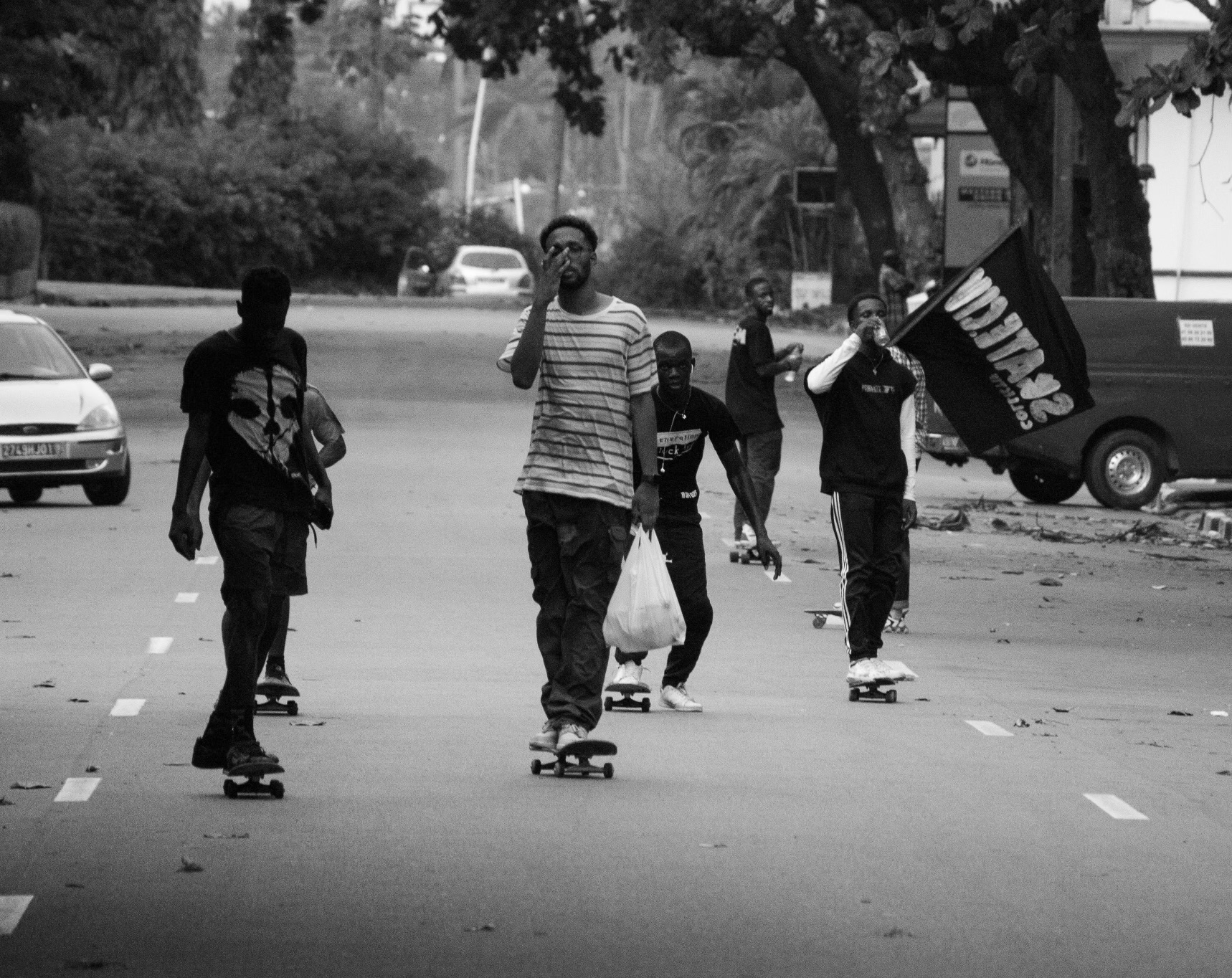 À ABIDJAN, DES SKATEURS PLANCHENT SUR LEUR PASSION