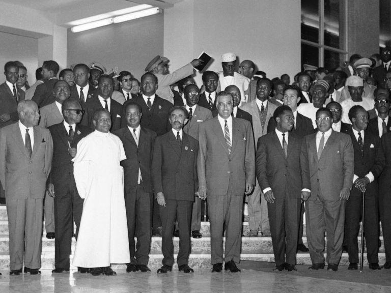 L’Organisation de l’Unité Africaine : Une Vision Panafricaine pour la Solidarité Continentale