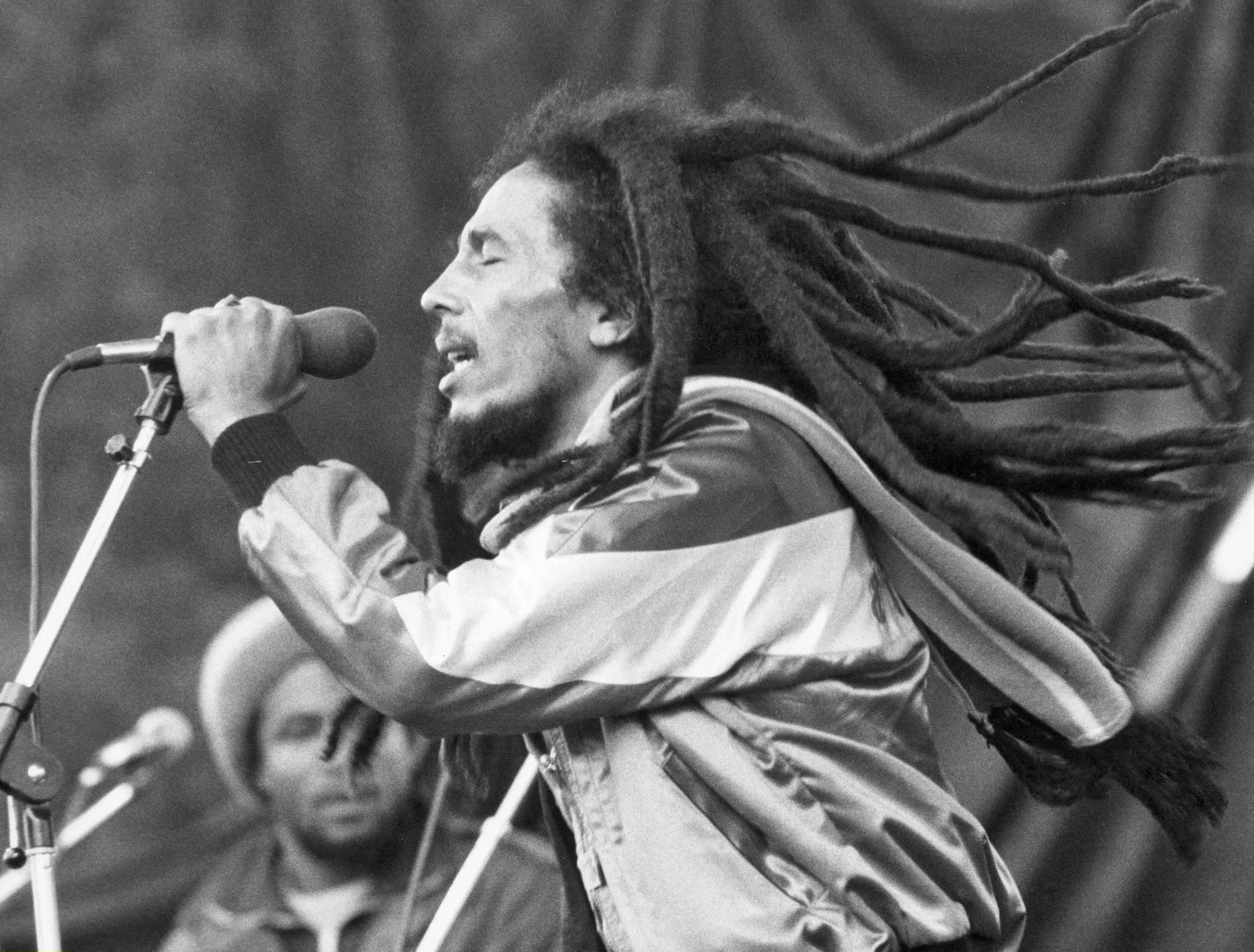 Bob Marley : légende du reggae et icône musicale mondiale