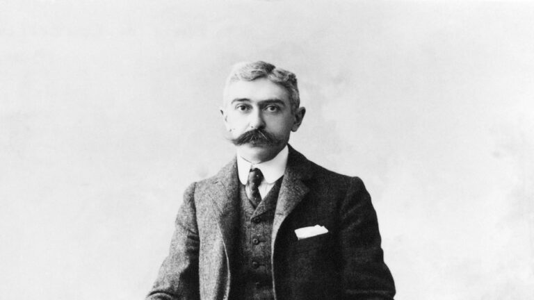 Pierre de Coubertin : Un héritage olympique sous le prisme colonial