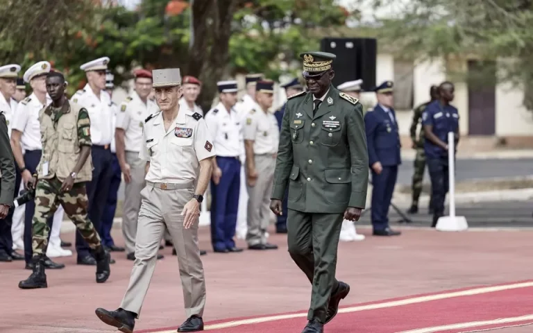 Sénégal : le pouvoir met fin à la présence militaire française