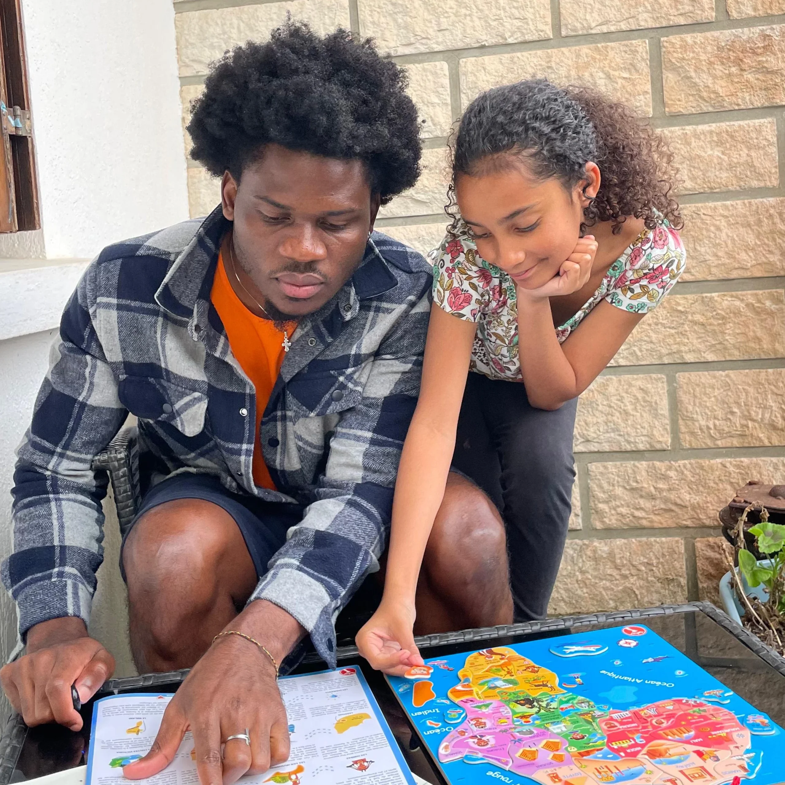 Yohel Toys, des puzzles qui reconnectent les enfants à leurs racines