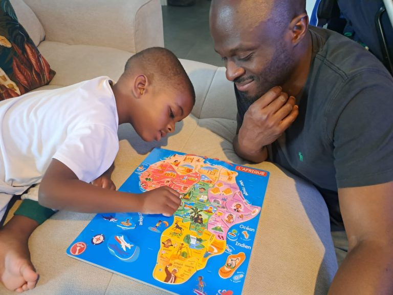 Yohel Toys, des puzzles qui reconnectent les enfants à leurs racines