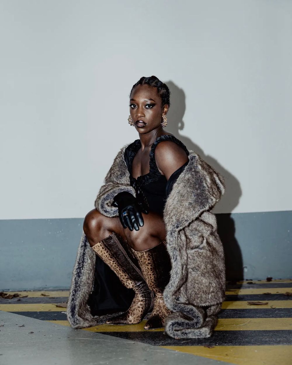 Juste Shani : FOMO, l’angoisse transformée en hymne