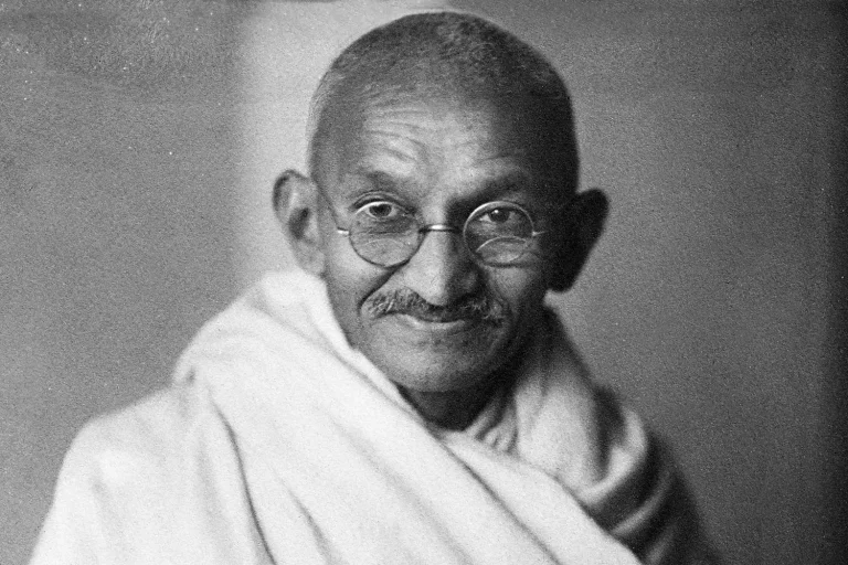 7 citations de Gandhi qui révèlent son mépris envers les Africains noirs