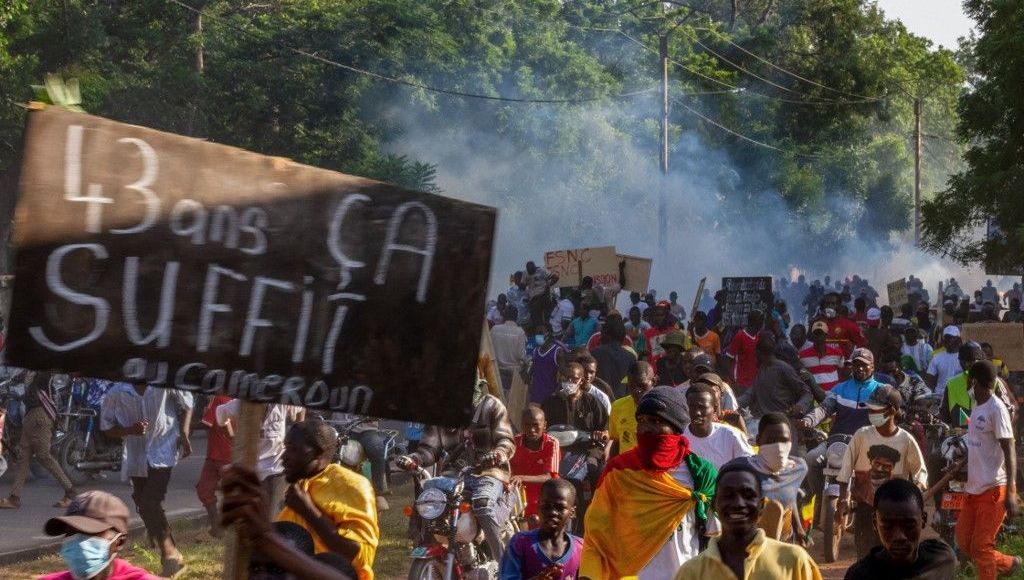 Cameroun : après la victoire contestée de Paul Biya, le pays vacille entre silence et colère