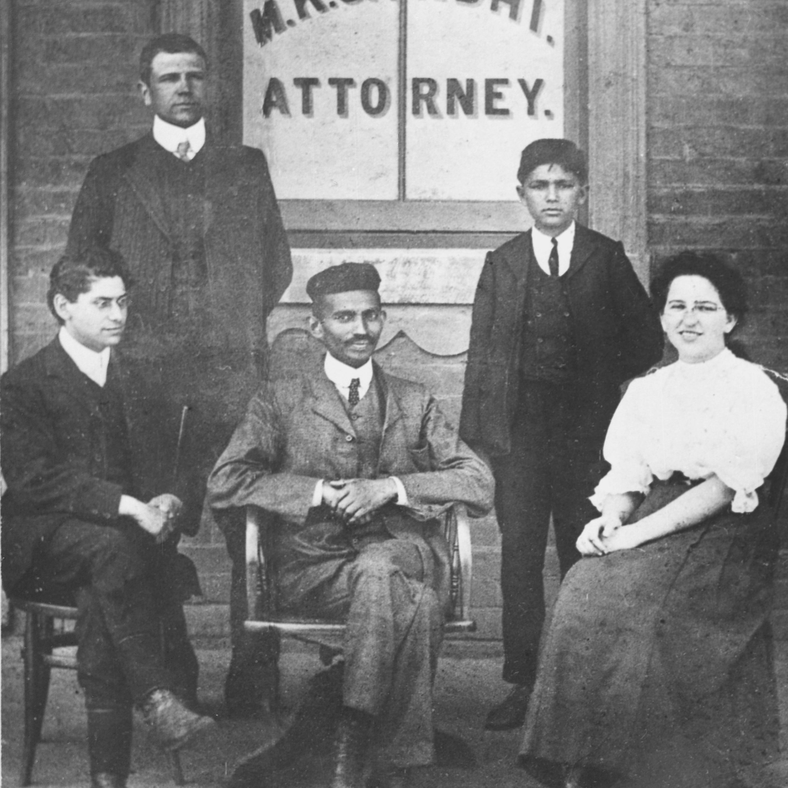 7 citations de Gandhi qui révèlent son mépris envers les Africains noirs