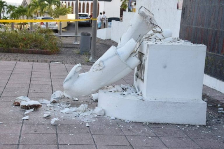 Procès du « déchoukaj » en Martinique : juger des statues, rejouer l’Histoire