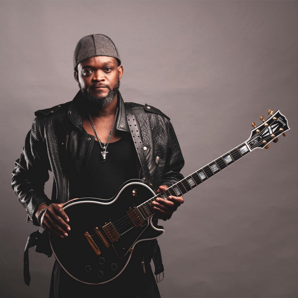 Lindanda : Pytshens Kambilo écrit enfin la guitare de la rumba congolaise