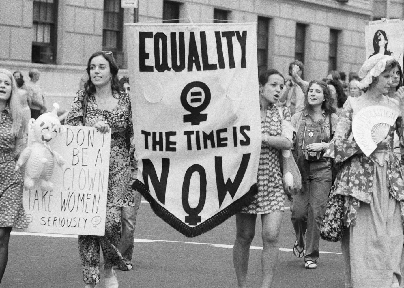 Pourquoi le Women’s Liberation Movement a surtout profité aux femmes blanches ?